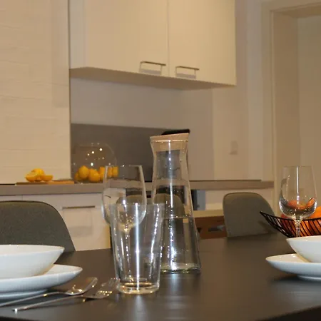 Gaestehaus Friedrichstrasse - Geraeumiges Mit Eigenem Bad Paderborn