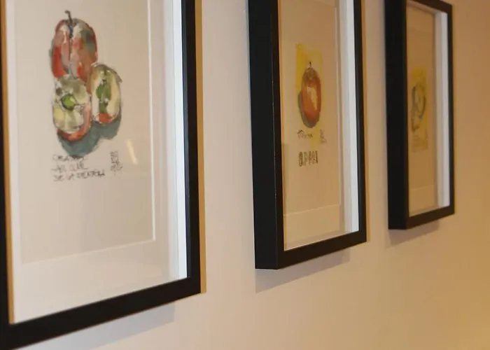 Gaestehaus Friedrichstrasse - Geraeumiges Mit Eigenem Bad Homestay Paderborn